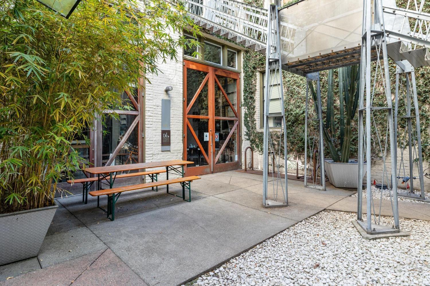 Photo #27: 425022753 Listing: Photo #27