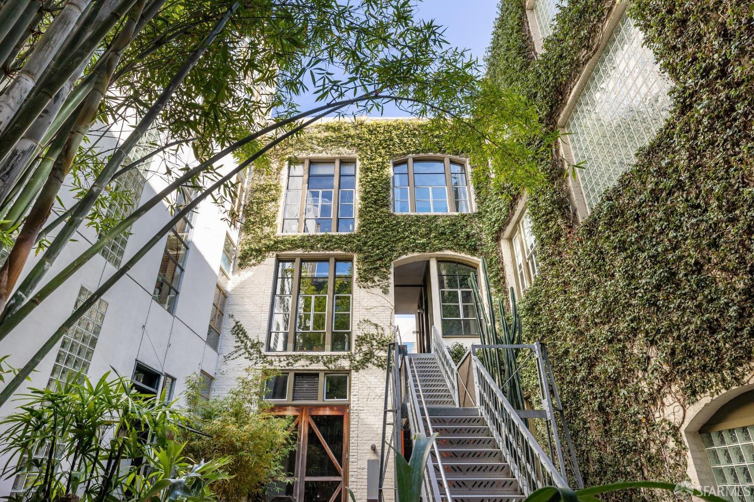 Photo #26: 425022753 Listing: Photo #26