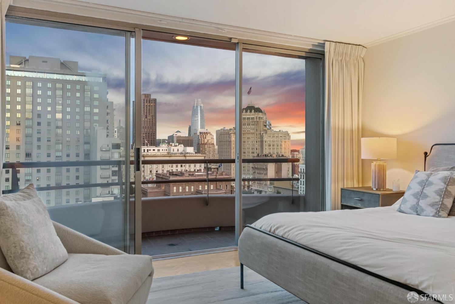 Detail Gallery Image 26 of 35 For 1220 Jones St #601,  San Francisco,  CA 94109 - 3 Beds | 3 Baths