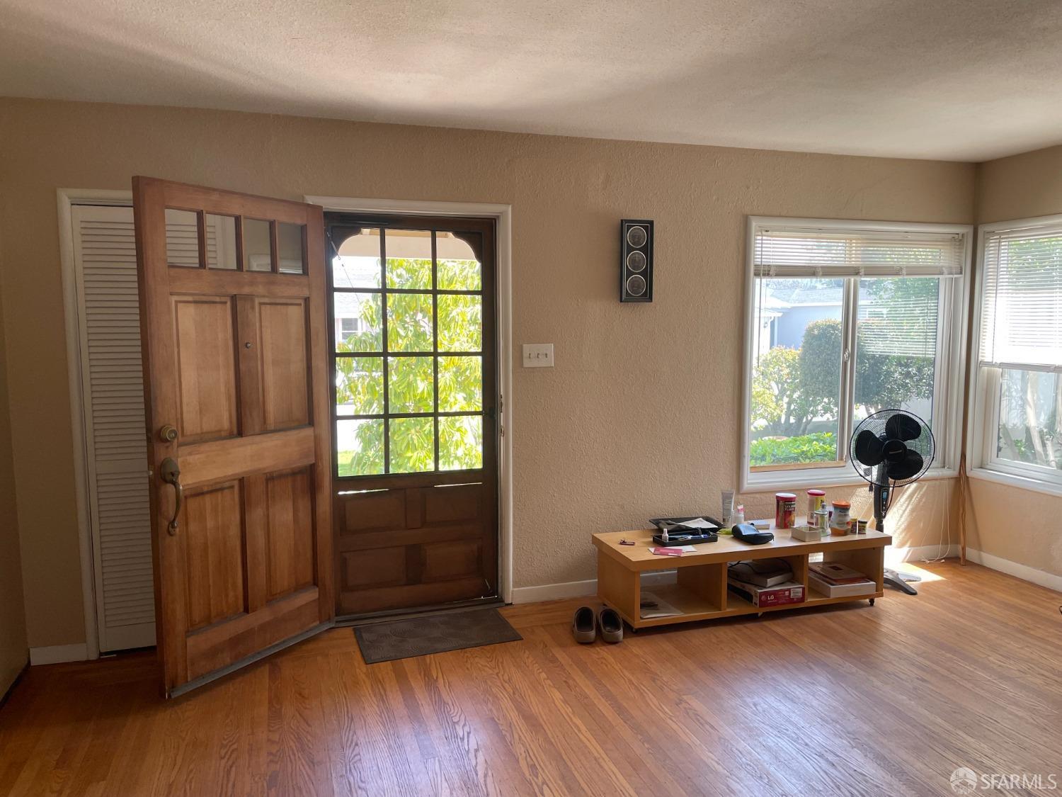 Detail Gallery Image 31 of 38 For 21723 Ada St, Castro Valley,  CA 94546 - 3 Beds | 2 Baths