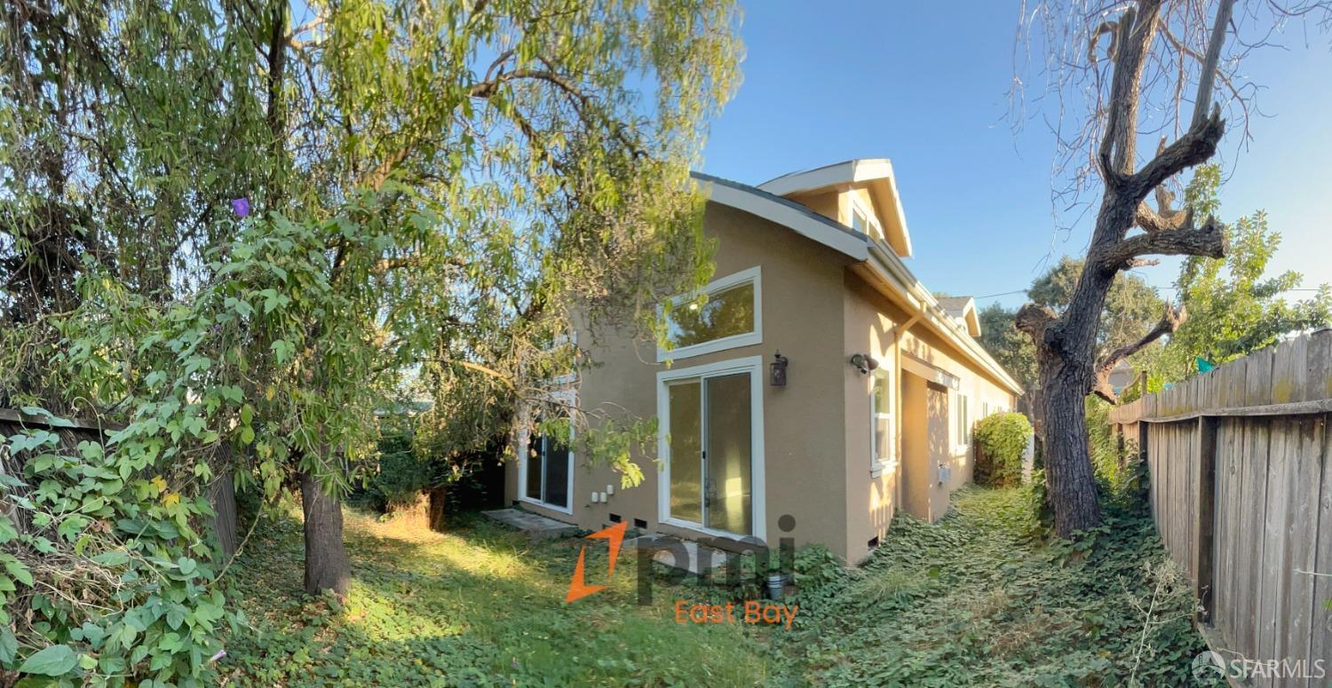 Detail Gallery Image 11 of 11 For 891 Merle Ave, Martinez,  CA 94553 - 4 Beds | 2 Baths