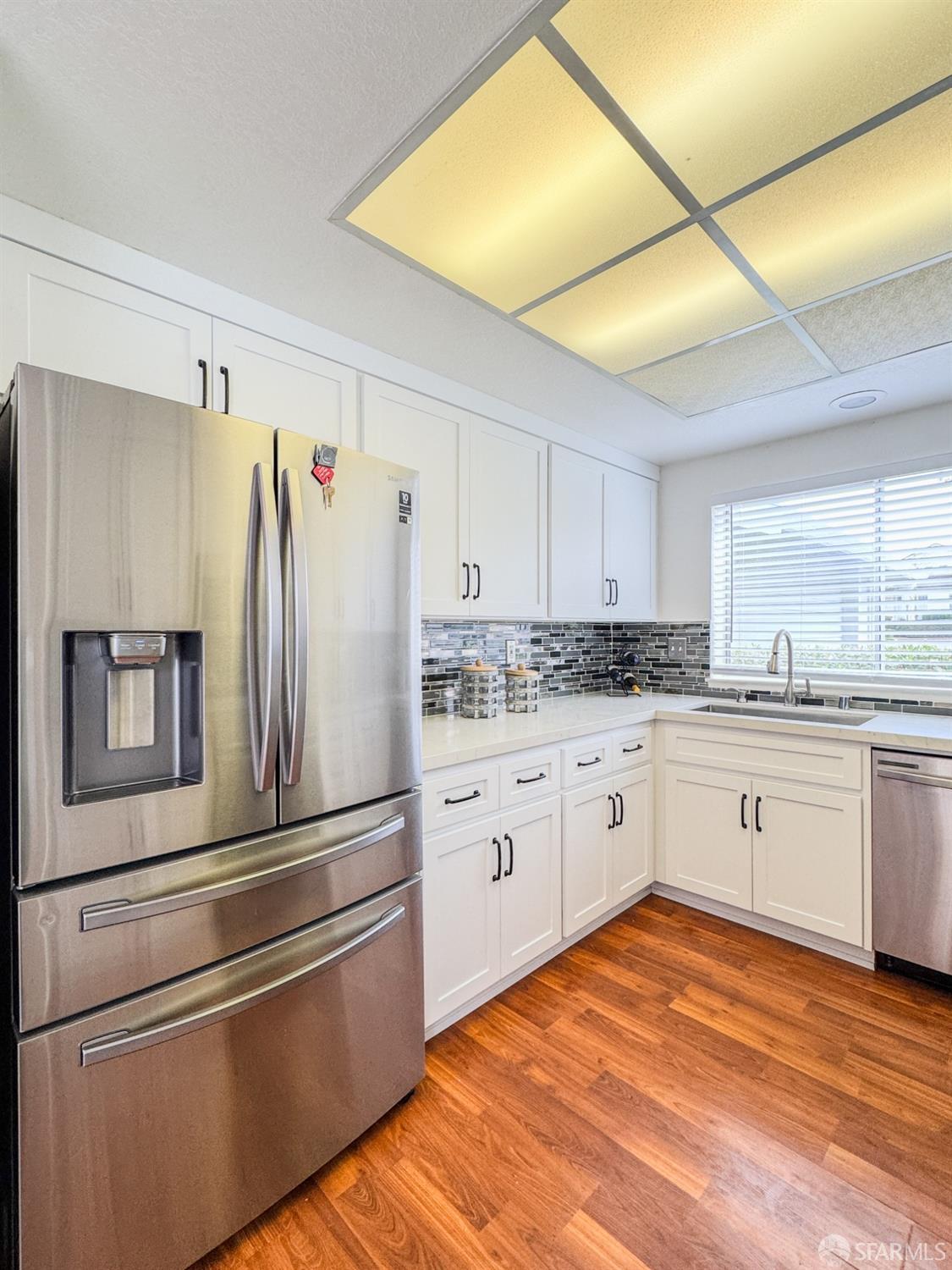 Detail Gallery Image 10 of 24 For 102 South Wildwood, Hercules,  CA 94547 - 2 Beds | 2 Baths
