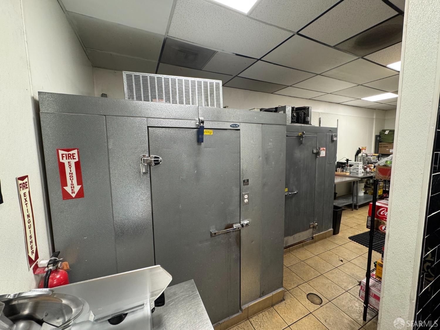 Detail Gallery Image 7 of 11 For 1602 El Camino Real a,  Belmont,  CA  - – Beds | – Baths