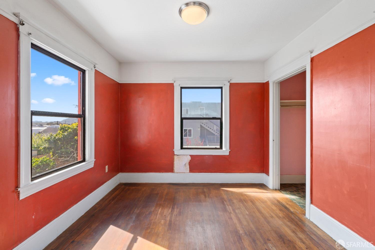 Detail Gallery Image 6 of 32 For 227 Arleta Ave, San Francisco,  CA 94134 - 3 Beds | 1/1 Baths