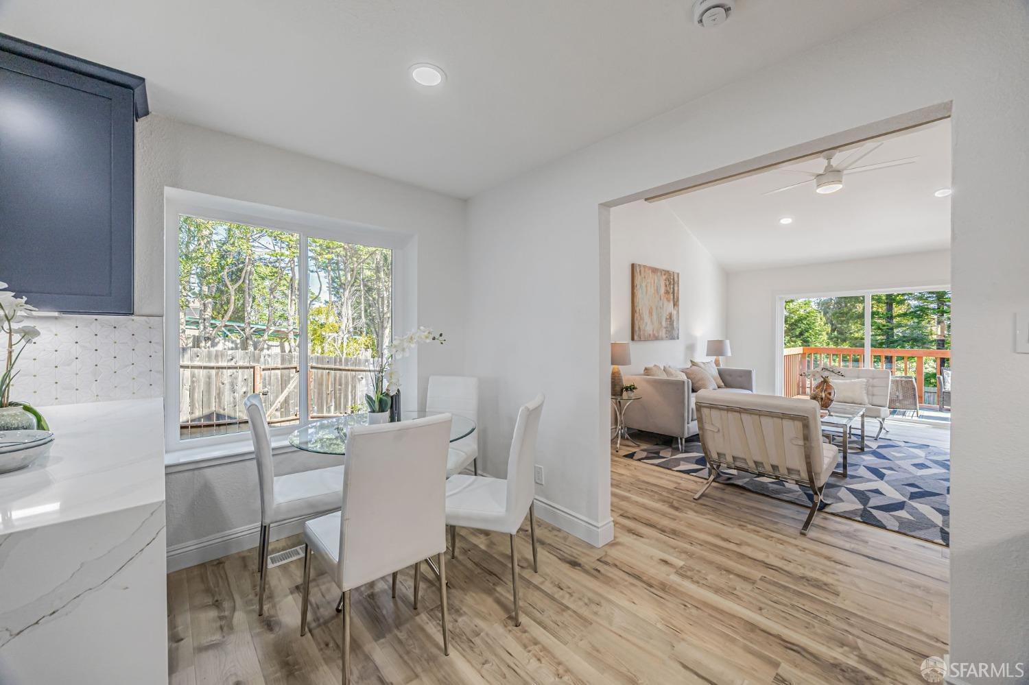 Lakeview Drive, Hillsborough, California image 14