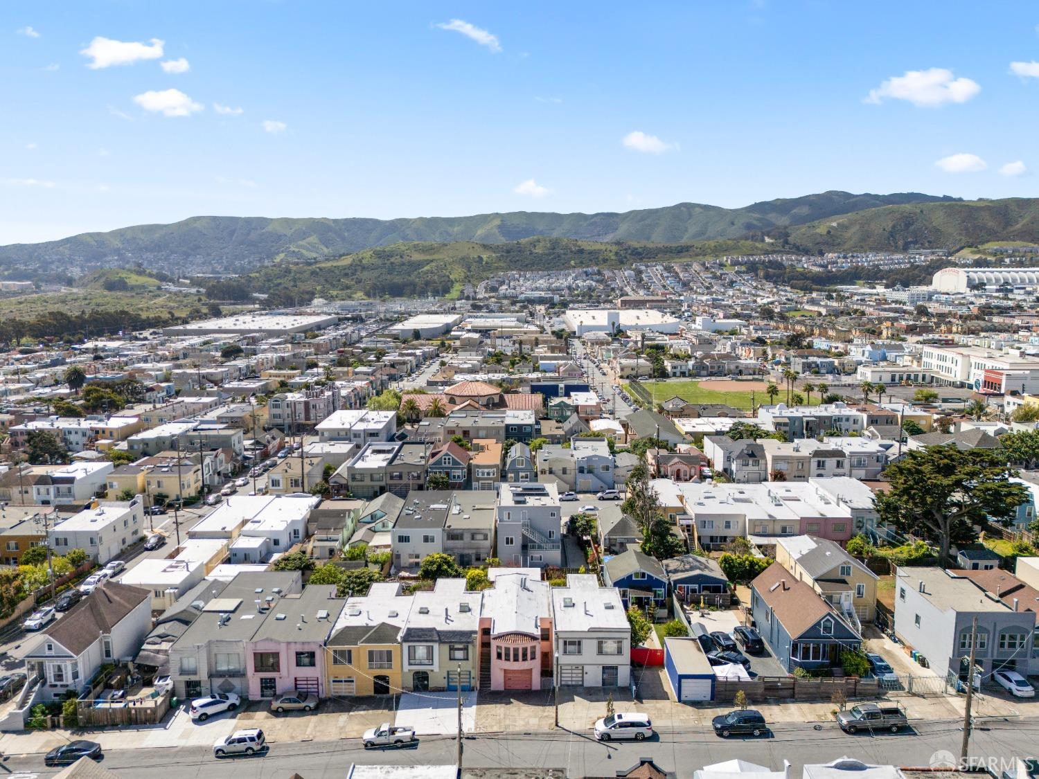 Detail Gallery Image 19 of 32 For 227 Arleta Ave, San Francisco,  CA 94134 - 3 Beds | 1/1 Baths