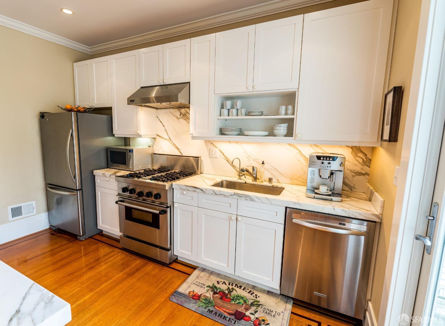 Detail Gallery Image 5 of 13 For 536 Funston Ave, San Francisco,  CA 94118 - 5 Beds | 3 Baths