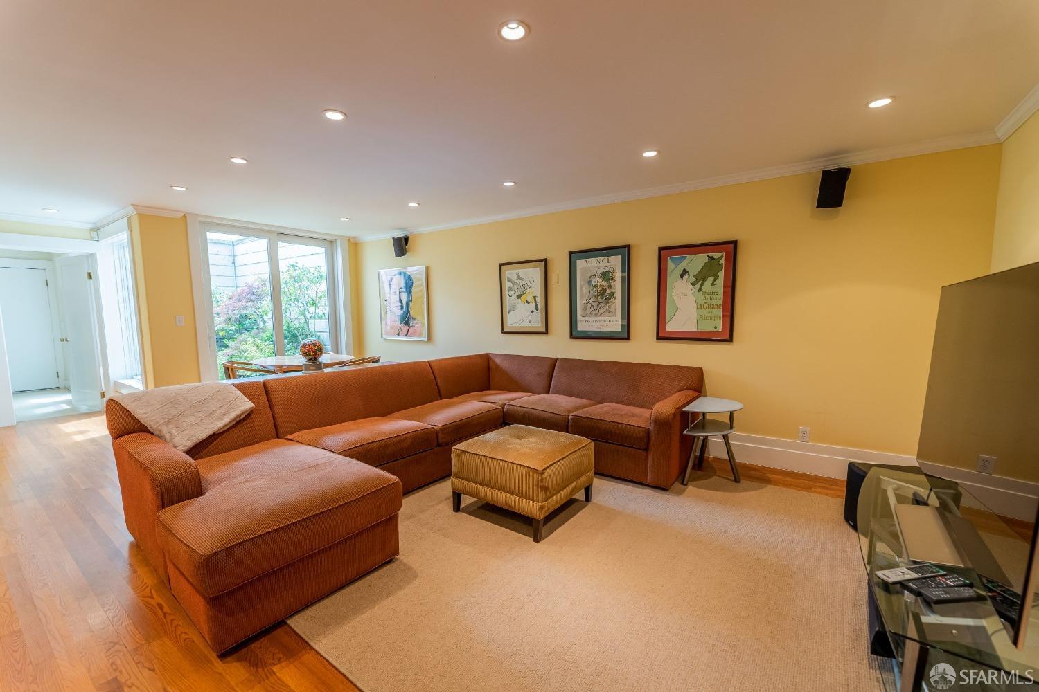 Detail Gallery Image 12 of 13 For 536 Funston Ave, San Francisco,  CA 94118 - 5 Beds | 3 Baths
