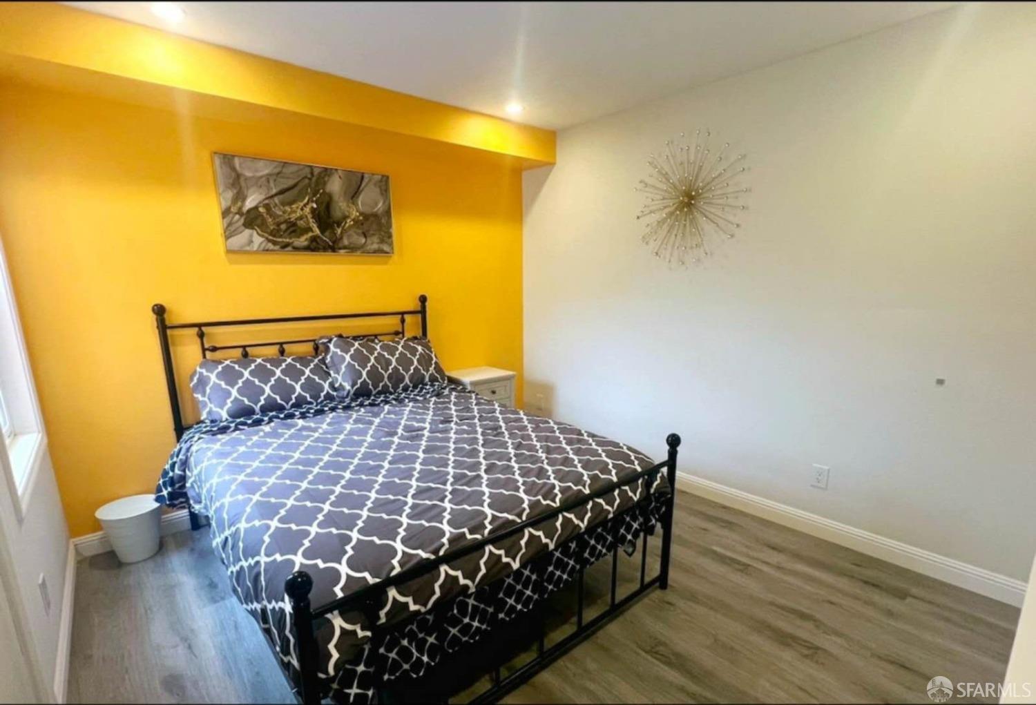 Detail Gallery Image 14 of 14 For 848 Girard St, San Francisco,  CA 94134 - 3 Beds | 1 Baths