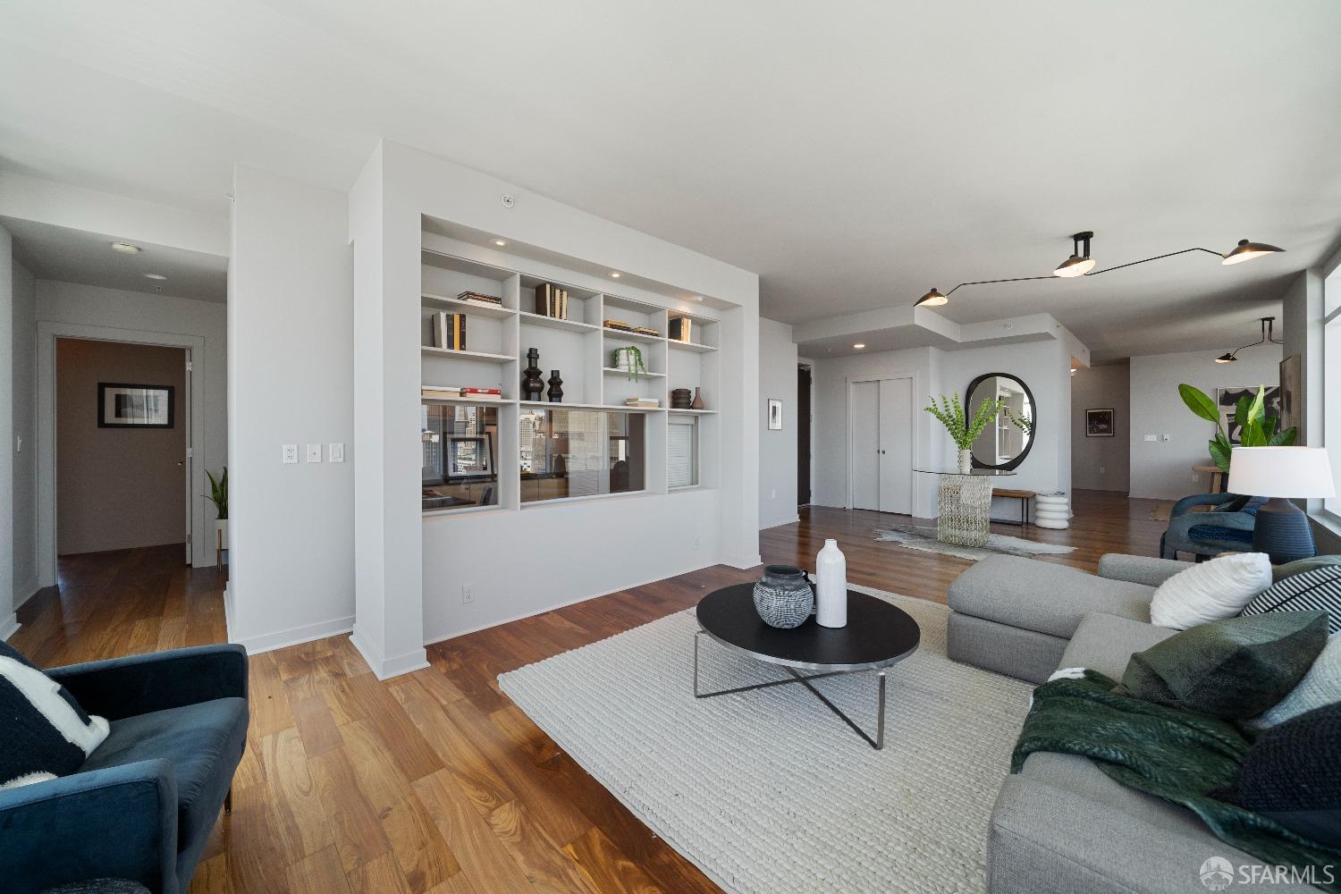 Photo #12: 425027824 Listing: Photo #12