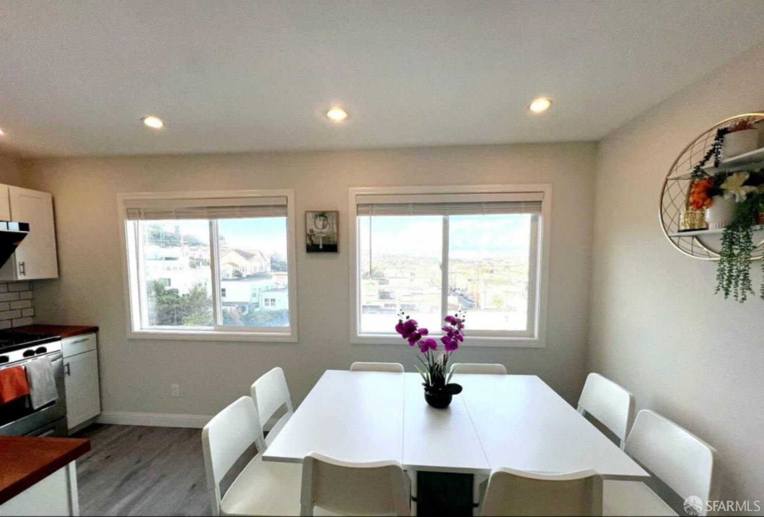 Detail Gallery Image 8 of 14 For 848 Girard St, San Francisco,  CA 94134 - 3 Beds | 1 Baths