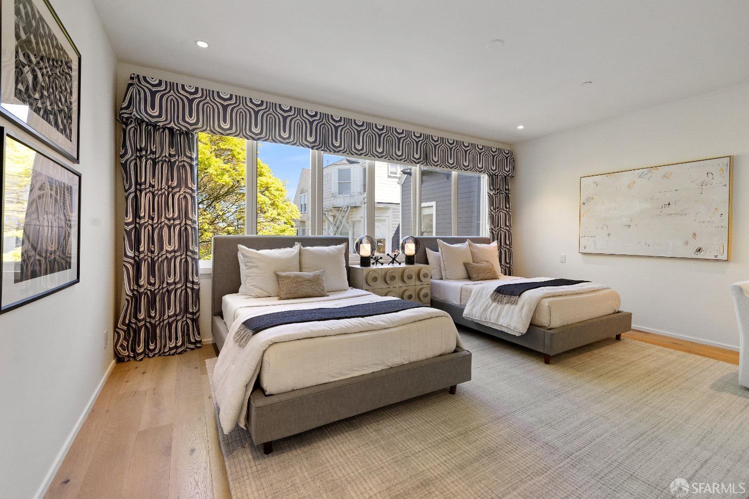 Detail Gallery Image 32 of 44 For 132 Presidio Ave, San Francisco,  CA 94115 - – Beds | – Baths