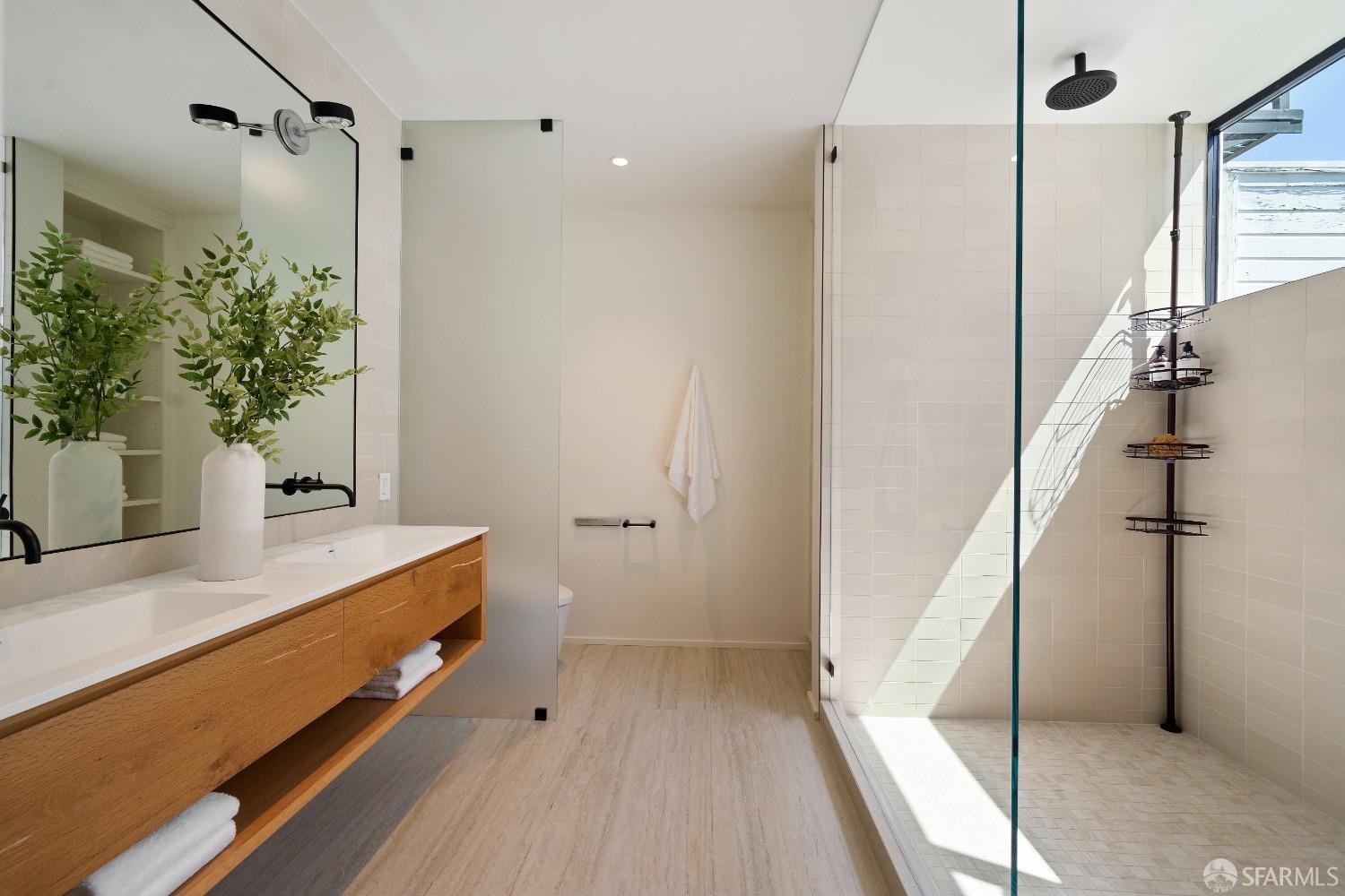 Detail Gallery Image 31 of 44 For 132 Presidio Ave, San Francisco,  CA 94115 - – Beds | – Baths