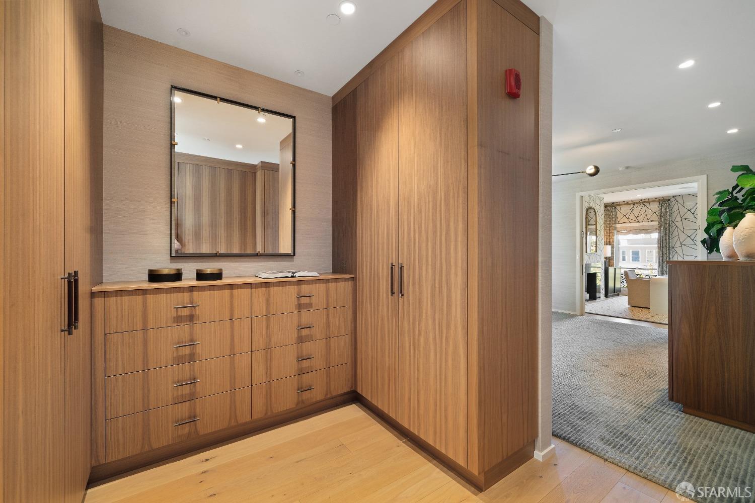 Detail Gallery Image 28 of 44 For 132 Presidio Ave, San Francisco,  CA 94115 - – Beds | – Baths