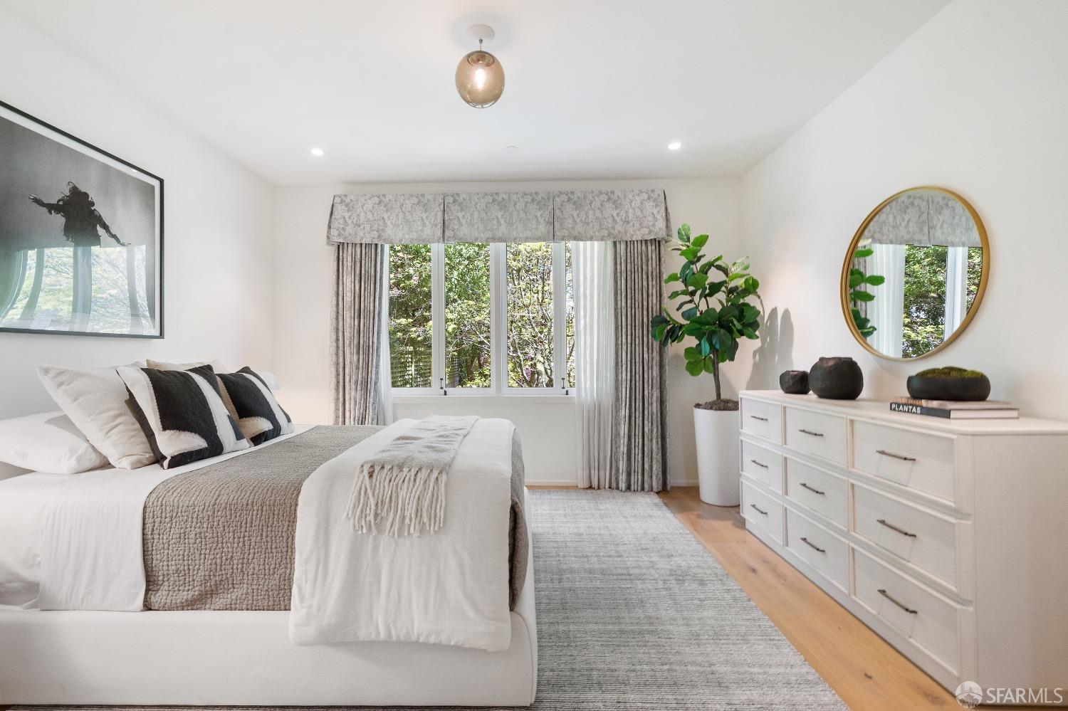 Detail Gallery Image 33 of 44 For 132 Presidio Ave, San Francisco,  CA 94115 - – Beds | – Baths