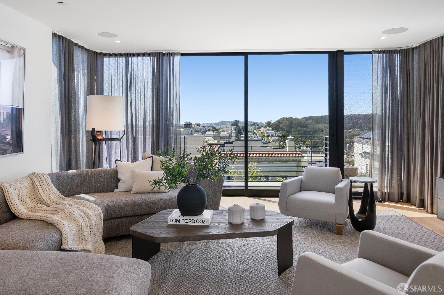 Detail Gallery Image 10 of 44 For 132 Presidio Ave, San Francisco,  CA 94115 - – Beds | – Baths