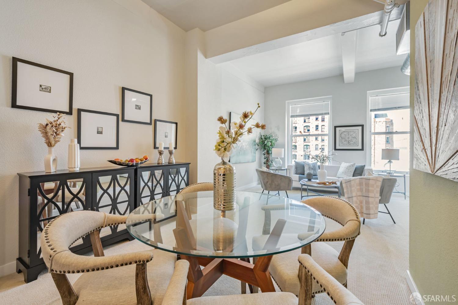 Photo #5: 425028485 Listing: Photo #5
