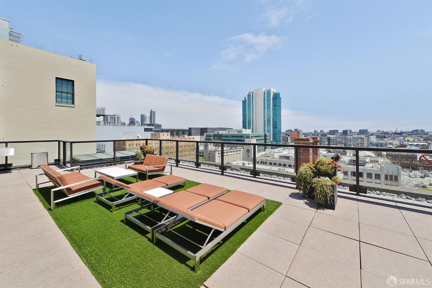 Photo #16: 425028516 Listing: Photo #16