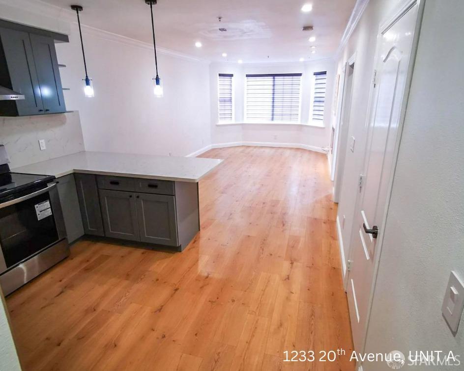 Detail Gallery Image 11 of 30 For 1233 20th Ave, San Francisco,  CA 94122 - 4 Beds | 4 Baths