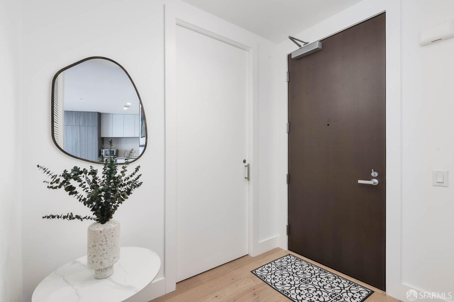Detail Gallery Image 14 of 41 For 1 Bristol Ct #304,  San Francisco,  CA 94130 - 2 Beds | 2/1 Baths