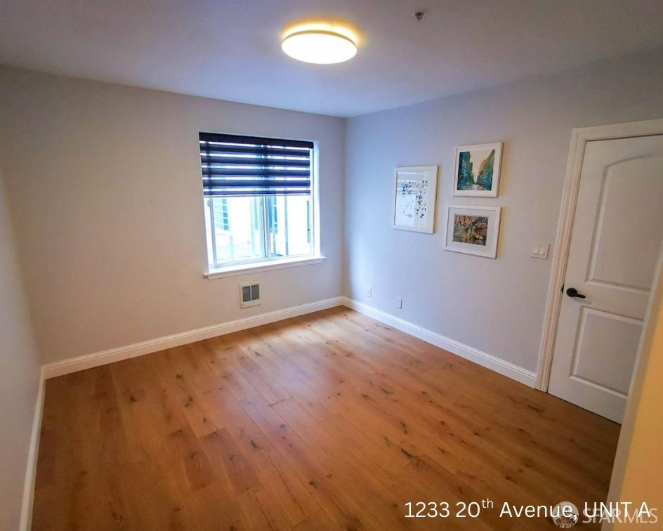Detail Gallery Image 12 of 30 For 1233 20th Ave, San Francisco,  CA 94122 - 4 Beds | 4 Baths