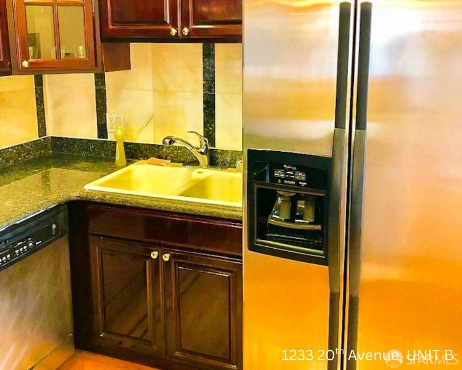 Detail Gallery Image 29 of 30 For 1233 20th Ave, San Francisco,  CA 94122 - 4 Beds | 4 Baths