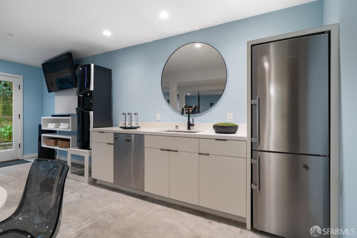 Detail Gallery Image 41 of 44 For 132 Presidio Ave, San Francisco,  CA 94115 - – Beds | – Baths