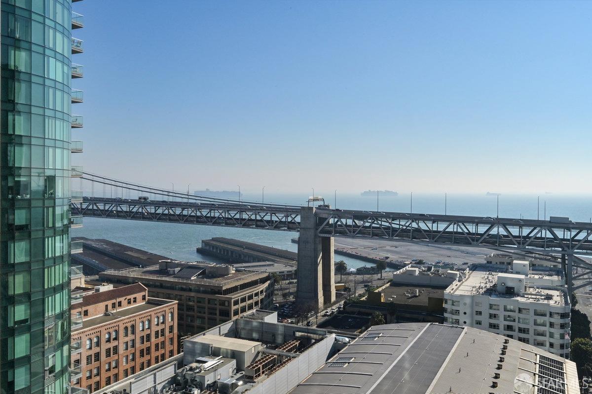 Detail Gallery Image 6 of 49 For 301 Main St 24f,  San Francisco,  CA 94105 - 2 Beds | 2 Baths