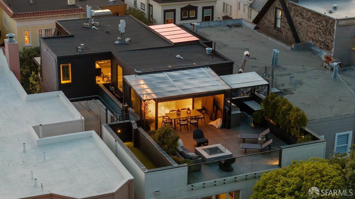 Detail Gallery Image 2 of 44 For 132 Presidio Ave, San Francisco,  CA 94115 - – Beds | – Baths