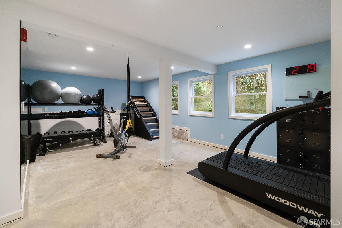 Detail Gallery Image 42 of 44 For 132 Presidio Ave, San Francisco,  CA 94115 - – Beds | – Baths