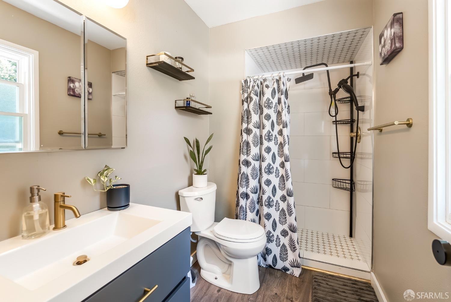 Detail Gallery Image 26 of 53 For 1114 Fernside St, Redwood City,  CA 94061 - 3 Beds | 2 Baths