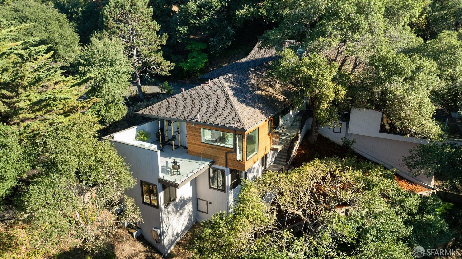 Detail Gallery Image 40 of 41 For 121 Tappan Ln, Orinda,  CA 94563 - 5 Beds | 5 Baths