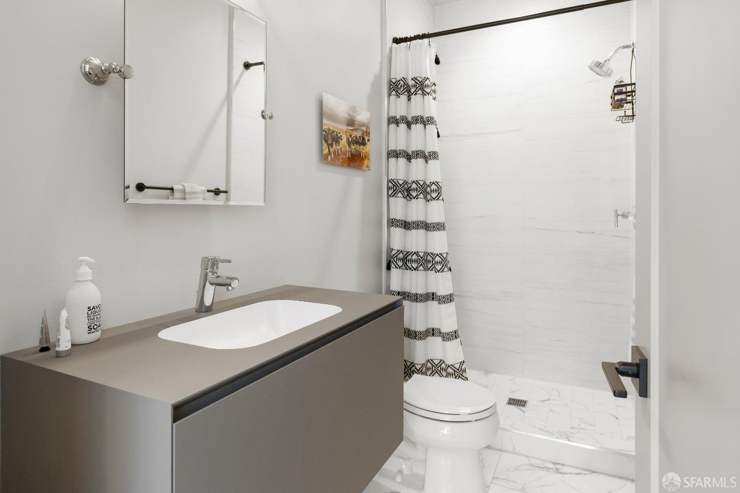 Detail Gallery Image 39 of 41 For 121 Tappan Ln, Orinda,  CA 94563 - 5 Beds | 5 Baths