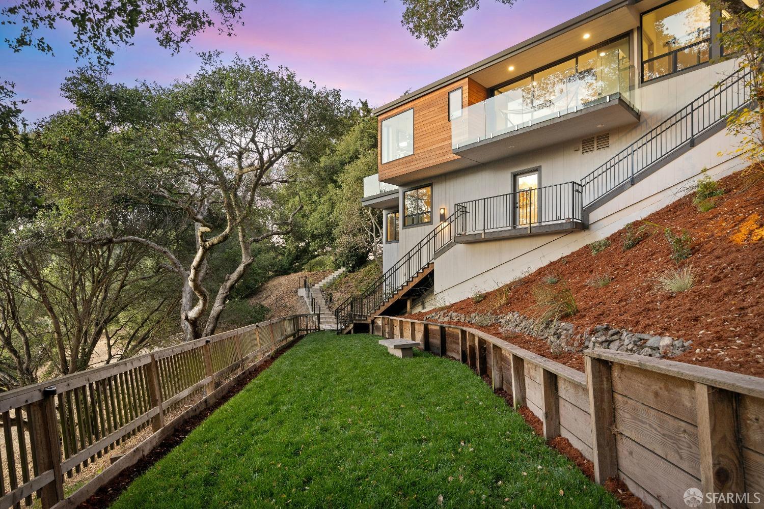 Detail Gallery Image 36 of 41 For 121 Tappan Ln, Orinda,  CA 94563 - 5 Beds | 5 Baths