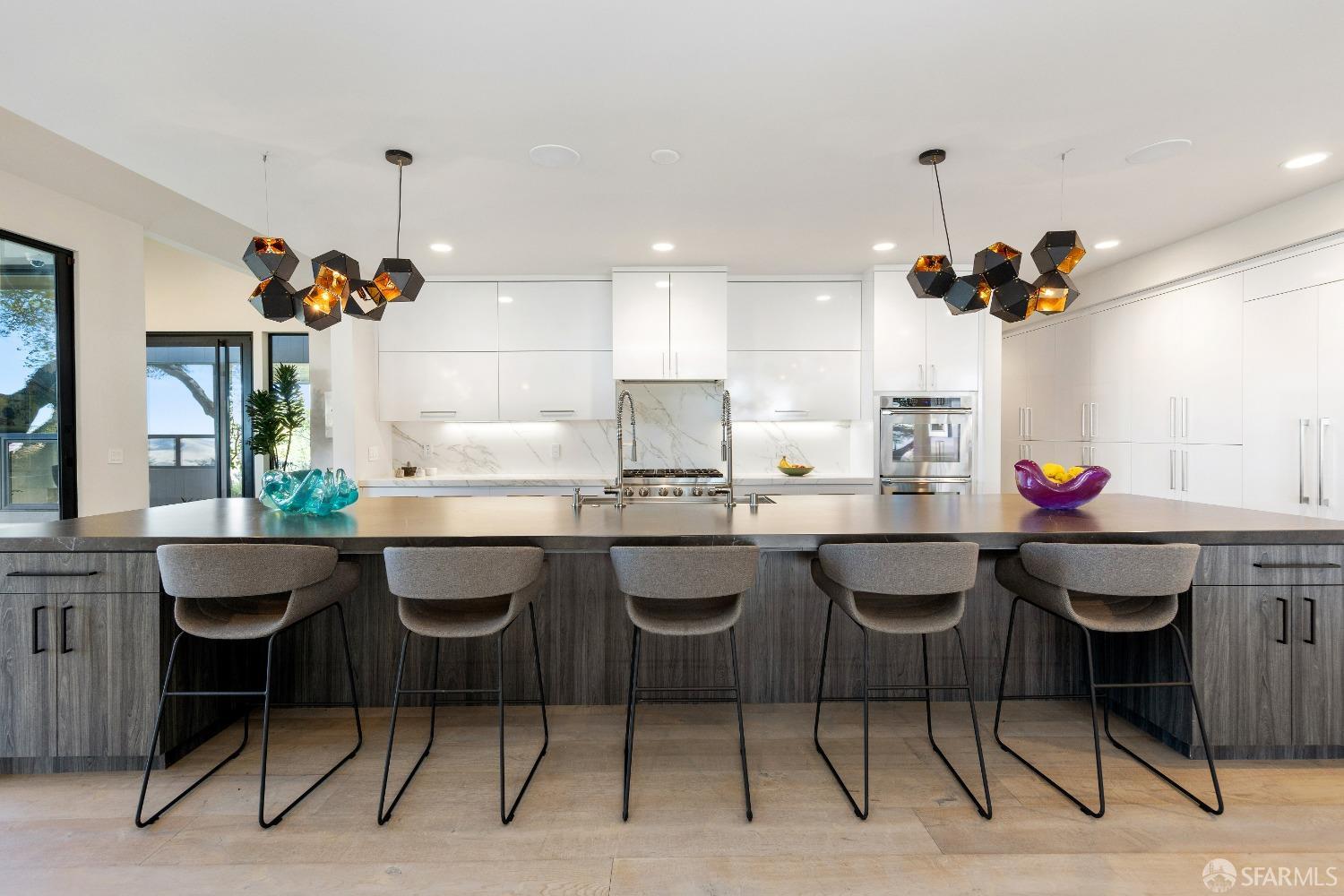 Detail Gallery Image 10 of 41 For 121 Tappan Ln, Orinda,  CA 94563 - 5 Beds | 5 Baths