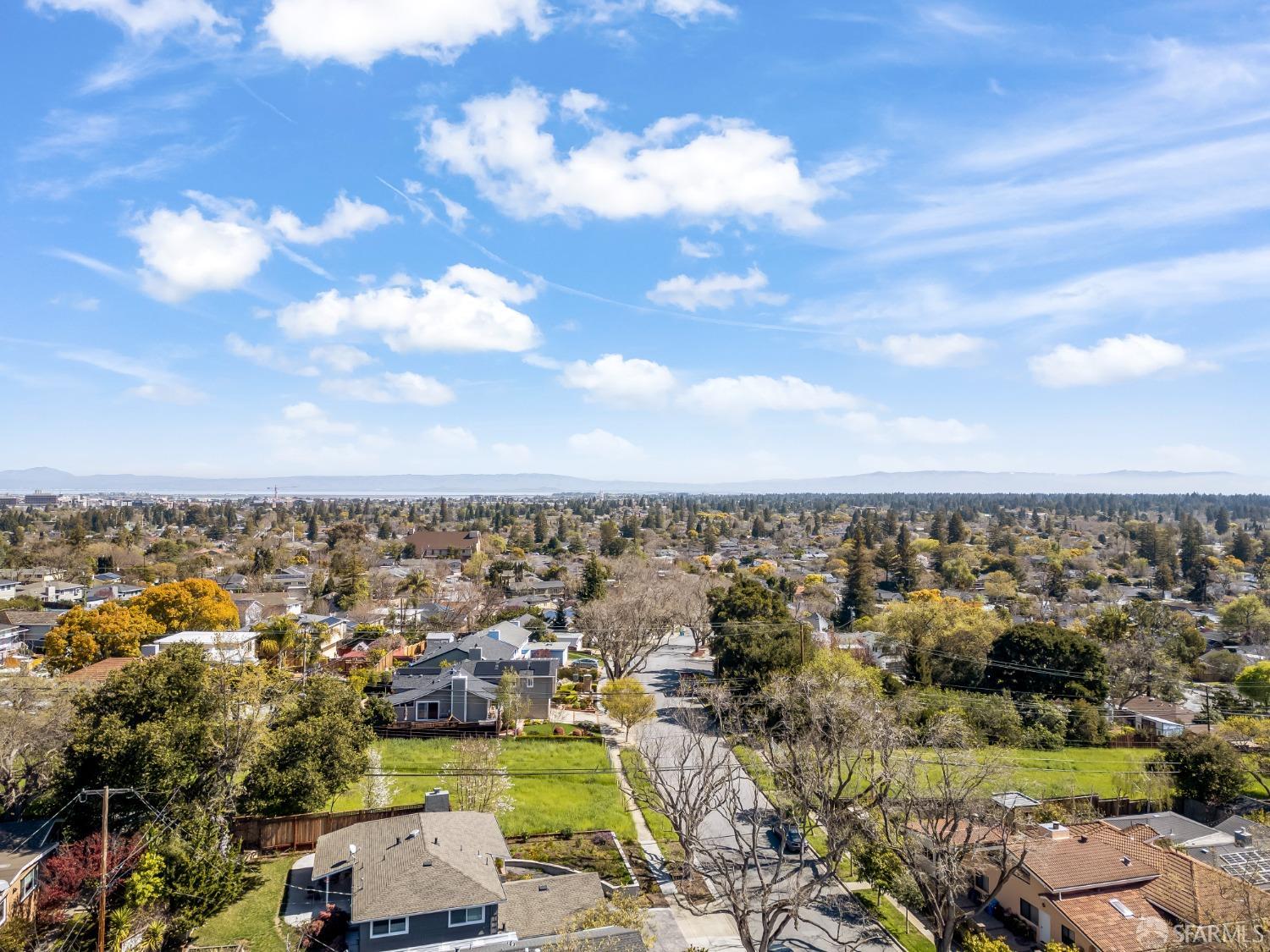Detail Gallery Image 50 of 53 For 1114 Fernside St, Redwood City,  CA 94061 - 3 Beds | 2 Baths