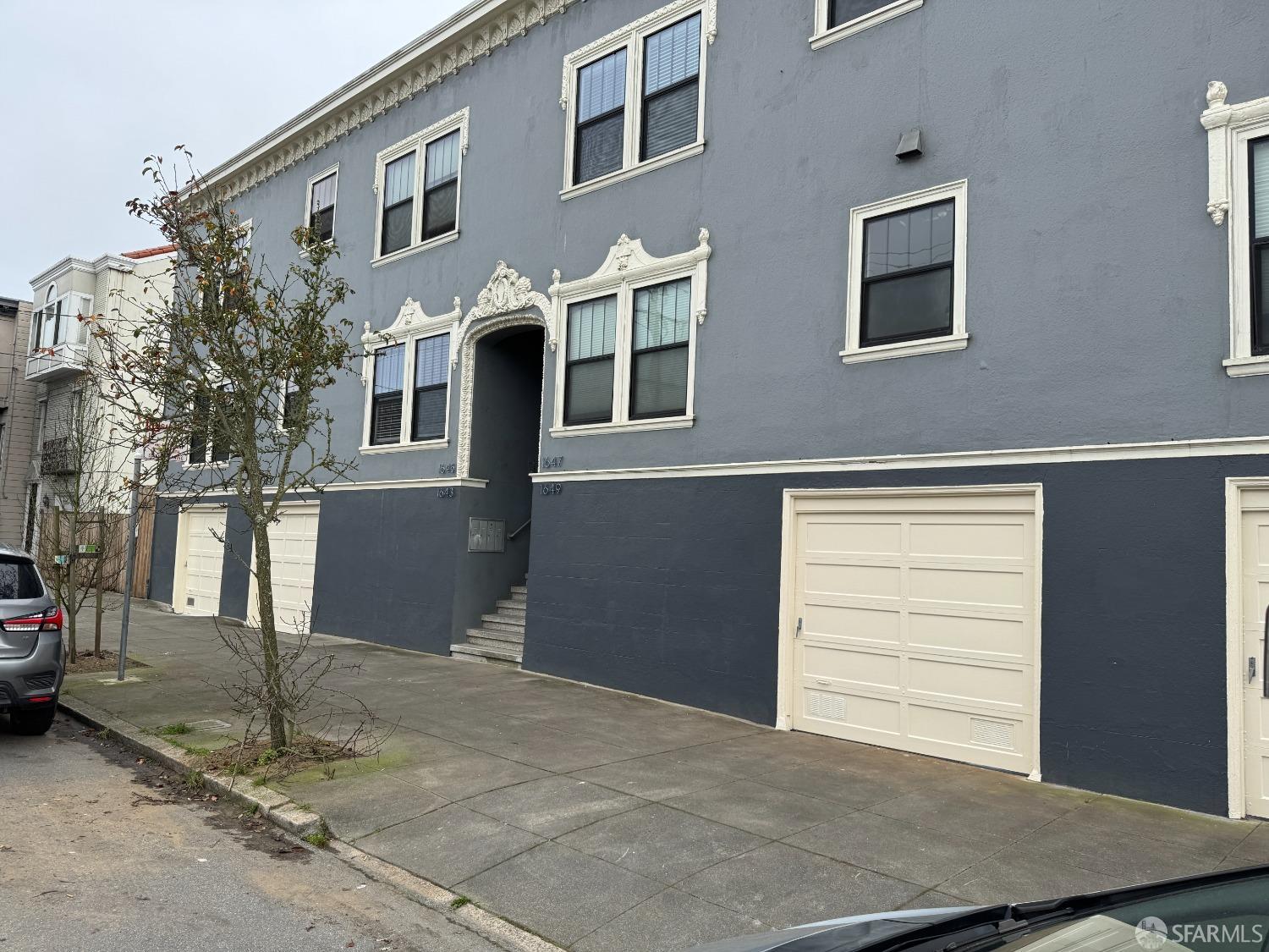 Photo #2: 425031022 Listing 