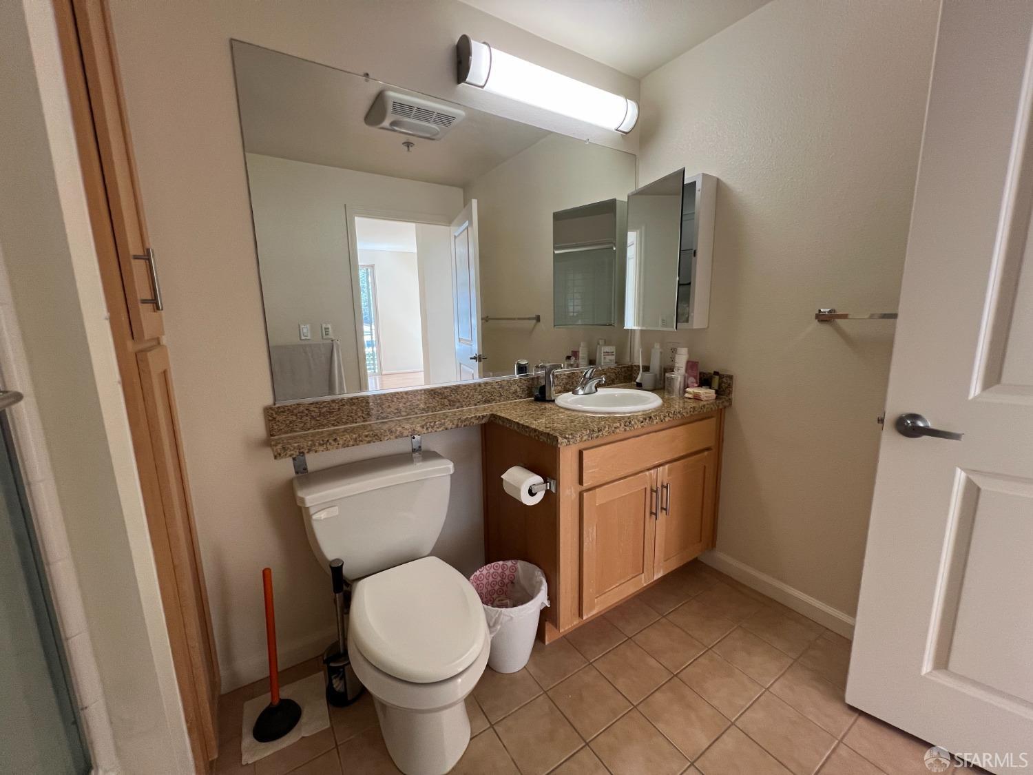 Detail Gallery Image 15 of 19 For 301 Crescent Ct #3214,  San Francisco,  CA 94134 - 2 Beds | 2 Baths
