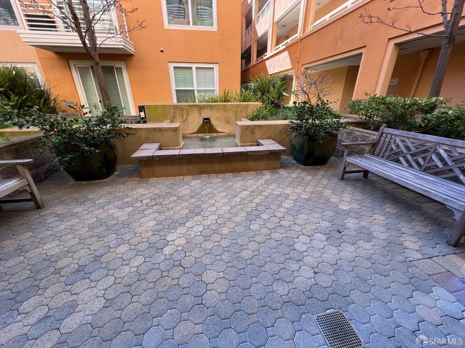 Detail Gallery Image 10 of 19 For 301 Crescent Ct #3214,  San Francisco,  CA 94134 - 2 Beds | 2 Baths
