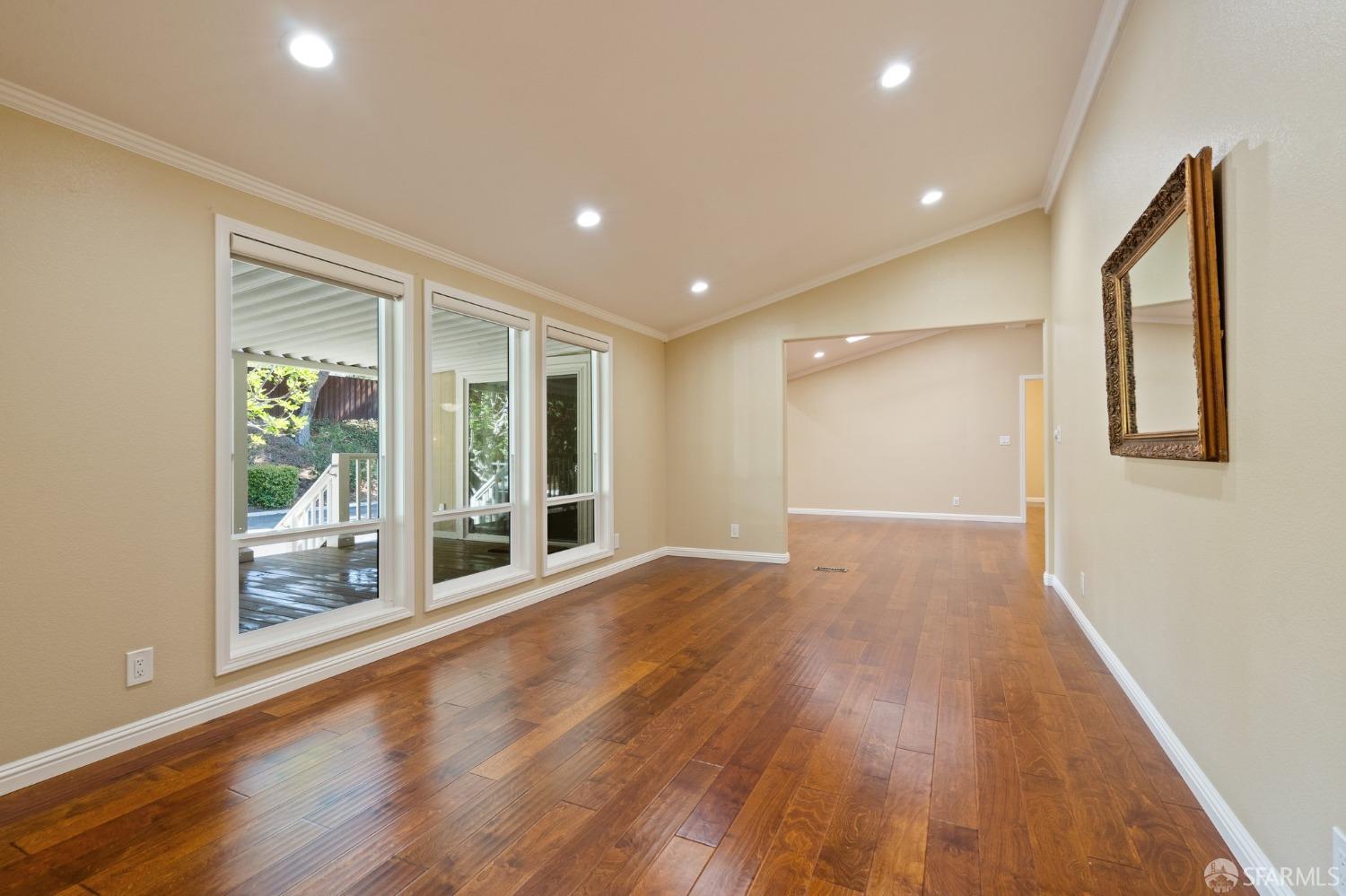 Detail Gallery Image 6 of 23 For 442 Mill Pond Dr 442, San Jose,  CA 95125 - 2 Beds | 2 Baths