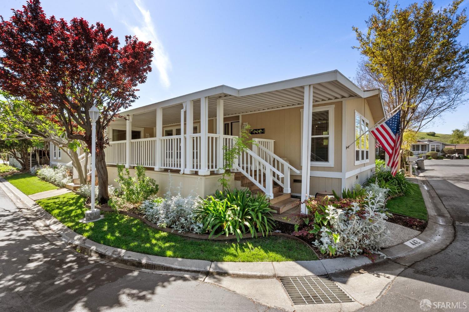 Detail Gallery Image 1 of 23 For 442 Mill Pond Dr 442, San Jose,  CA 95125 - 2 Beds | 2 Baths