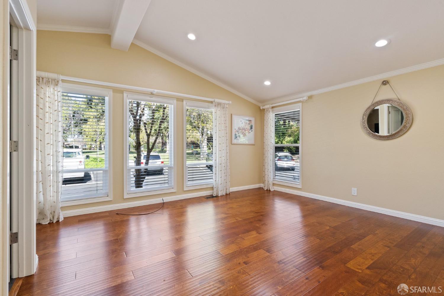 Detail Gallery Image 13 of 23 For 442 Mill Pond Dr 442, San Jose,  CA 95125 - 2 Beds | 2 Baths