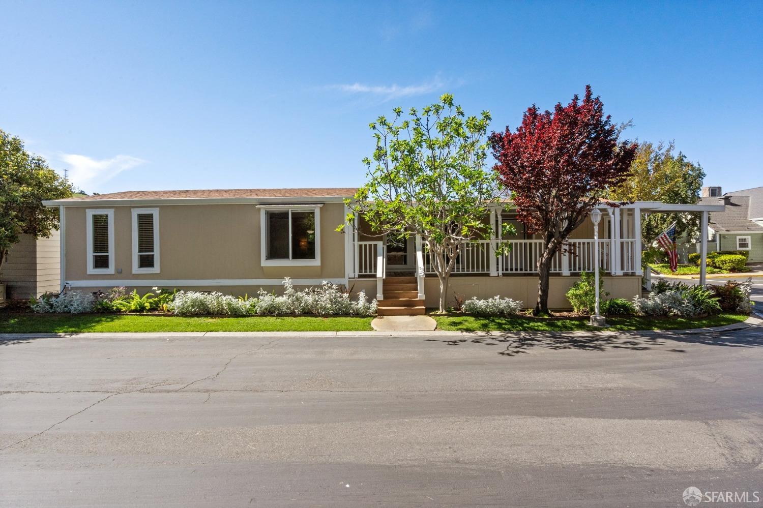 Detail Gallery Image 2 of 23 For 442 Mill Pond Dr 442, San Jose,  CA 95125 - 2 Beds | 2 Baths