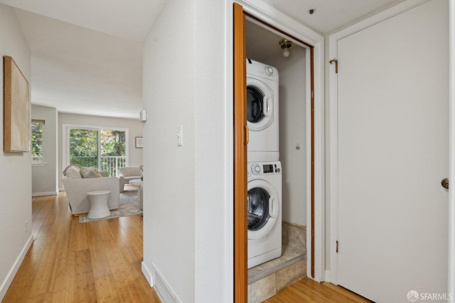 Photo #36: 425018323 Listing: Photo #36