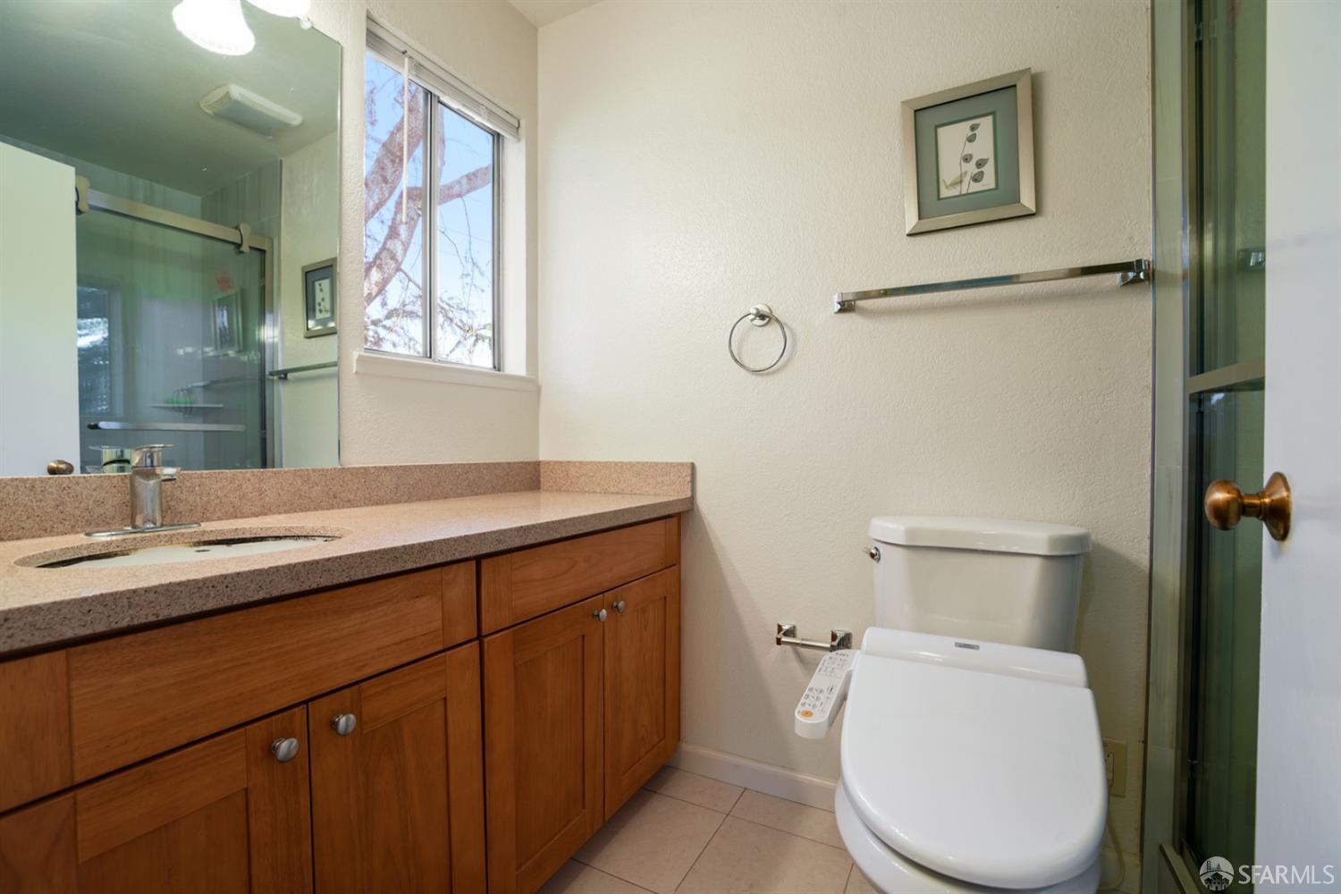 Detail Gallery Image 9 of 17 For 1310 Walden Rd #15,  Walnut Creek,  CA 94597 - 2 Beds | 2 Baths