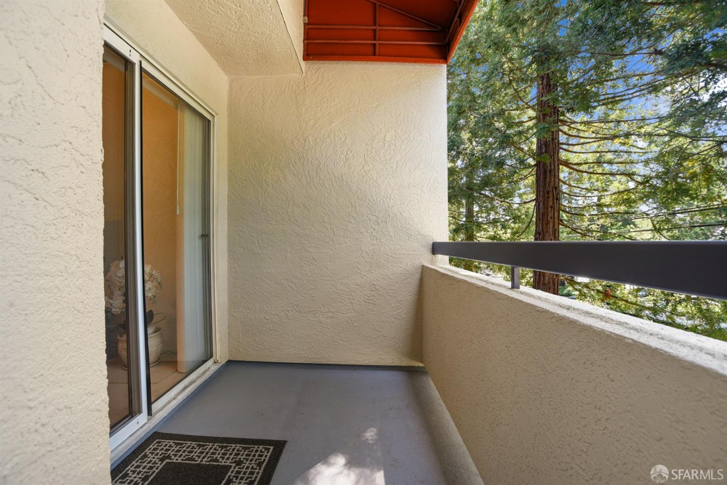 Detail Gallery Image 12 of 17 For 1310 Walden Rd #15,  Walnut Creek,  CA 94597 - 2 Beds | 2 Baths
