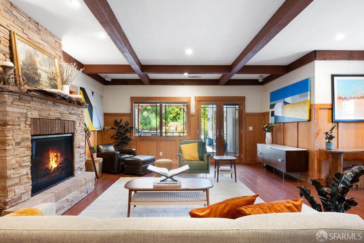 Detail Gallery Image 14 of 79 For 2445 Encinal Ave, Alameda,  CA 94501 - 3 Beds | 3 Baths