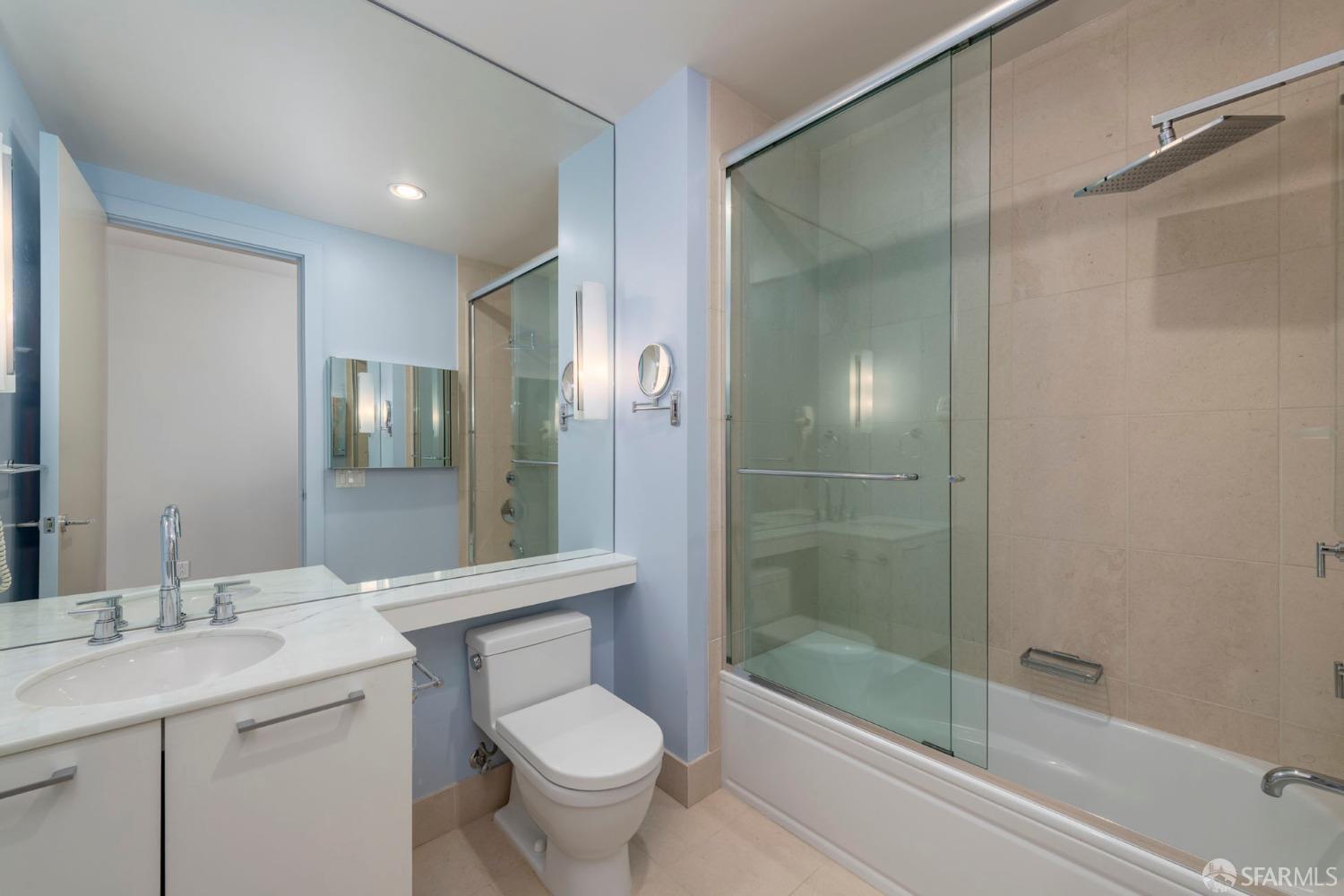 Detail Gallery Image 23 of 34 For 301 Mission St 56d,  San Francisco,  CA 94105 - 2 Beds | 3 Baths
