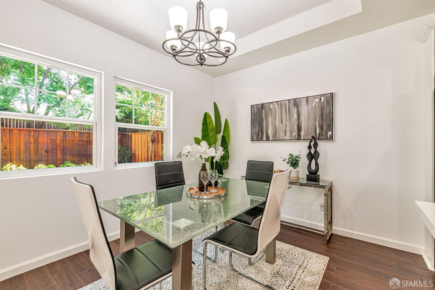 Detail Gallery Image 14 of 36 For 228 Stranahan Cir, Clayton,  CA 94517 - 3 Beds | 2/1 Baths