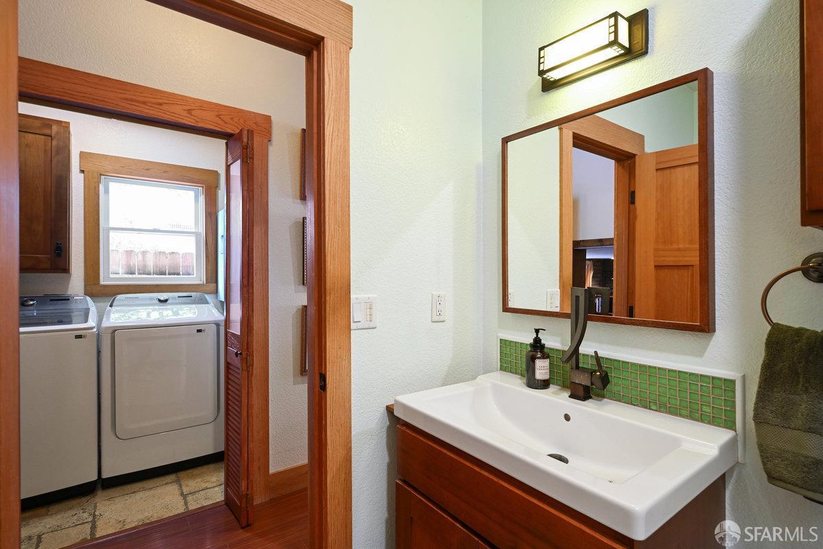 Detail Gallery Image 54 of 79 For 2445 Encinal Ave, Alameda,  CA 94501 - 3 Beds | 3 Baths